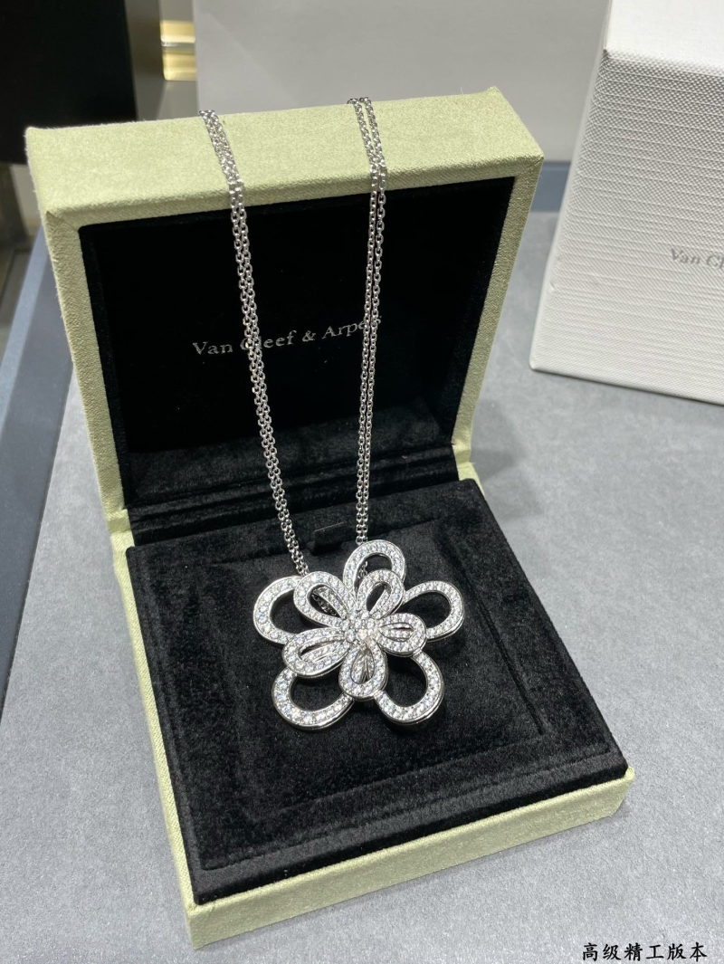 Vca Necklaces